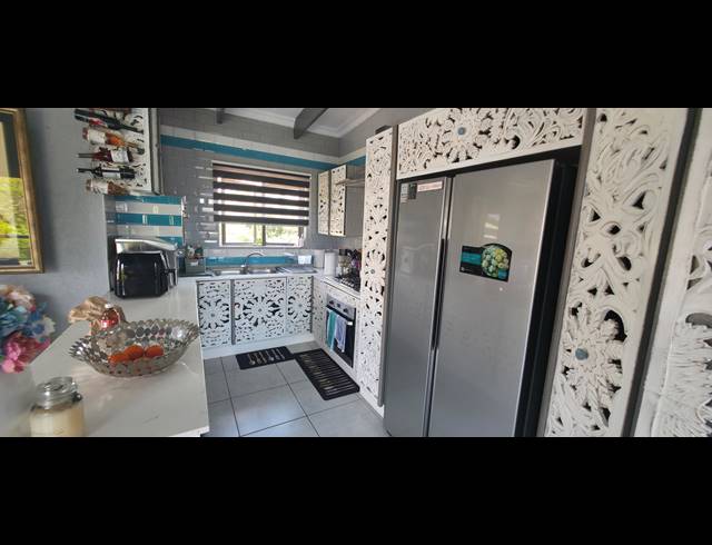 4 BEDROOM FREESTANDING FOR SALE IN BANKENVELD